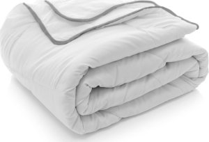 LOZKOHOLICY.PL Sp.z o.o. Sp. K. Kołdra 160 x 200 Mikrofibra Letnia German 01 2