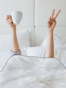 LOZKOHOLICY.PL Sp.z o.o. Sp. K. Kołdra 160 x 200 Mikrofibra Letnia German 01 7