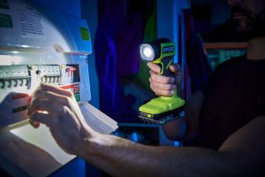 Zestaw elektronarzędzi Ryobi RCK184-252S RYOBI ZESTAW RCK184A-252S: WIERTARKO-WKRĘTARKA R18DD3 WYRZYNARKA R18JS PILARKA RWSL1801 RYOBI 7