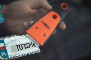 Neo NEO NÓŻ SKROBAK + 6 ostrzy do usuwania naklejek farb kleju taśm 63-019 8