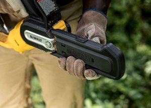 Piła łańcuchowa Dewalt DCMPS520N-XJ 18 V 20 cm 12