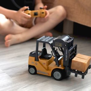 Woopie WOOPIE Zdalnie Sterowany Wózek Widłowy 2w1 Dźwig RC - Skala 1:24 2