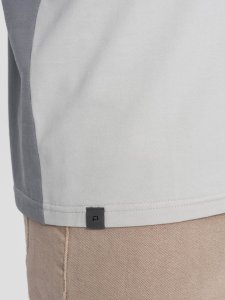 Ombre T-shirt męski z elastanem z kolorowymi rękawami - szary V4 OM-TSCT-0176 S 8