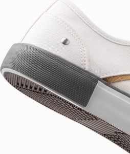 Ombre Klasyczne męskie trampki z nitami - białe V3 OM-FOTL-0147 44 2