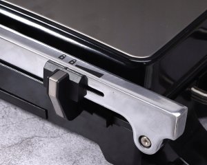 Grill elektryczny Aigostar  Mocny Duży Grill/Opiekacz Do Panini/Tortilli 2000W Aigostar Stal Nierdzewna 7