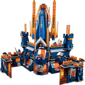 LEGO Nexo Knights Zamek Knighton (70357) 14