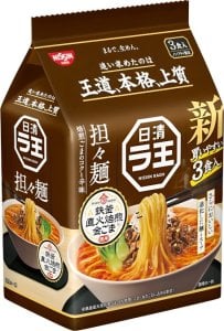 Nissin Zupa Raoh Tantanmen Ramen z sezamem i olejem chili, lekko pikantna 3 x 95g - Nissin 1