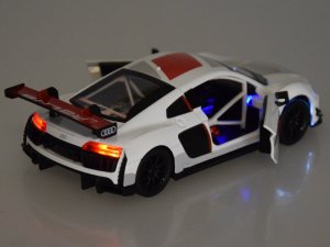 Jokomisiada Auto metalowe model sportowe Audi R8 LMS skala 1:32 dźwięki światła ZA4609 10