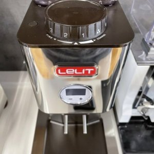 Młynek do kawy Lelit Lelit - William PL72-P - Młynek automatyczny 5