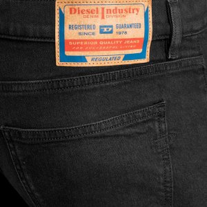 Diesel Jeansy męskie Diesel 3