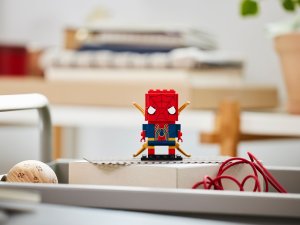 LEGO BrickHeadz Iron Spider-Man (40670) 3