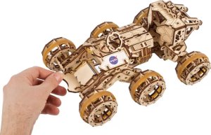 UGEARS Składany Drewniany Model 3D - Załogowy Łazik Marsjański 5