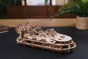 UGEARS UGEARS Składany Drewniany Model 3D - Poduszkowiec ratunkowy 11