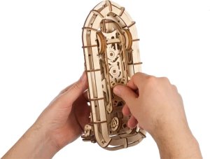 UGEARS UGEARS Składany Drewniany Model 3D - Poduszkowiec ratunkowy 5