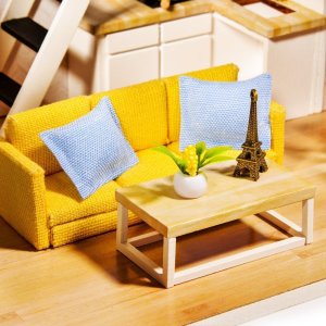 Nice Idea LITTLE STORY Składany Drewniany Model LED - Claudia's Apartment 4