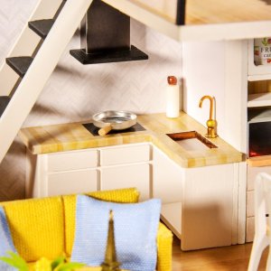 Nice Idea LITTLE STORY Składany Drewniany Model LED - Claudia's Apartment 8