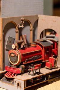 Robotime ROBOTIME Składany Drewniany Model 3D LED - Book Nook Podróż w czasie 11