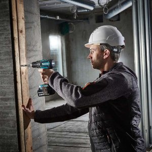 Makita Accum. screwdriver-drill 18V 2x3.0Ah, 50/27Nm, Makita + B-49373 4