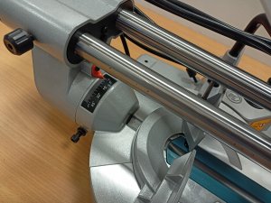 Ukośnica Makita SAW MITRE LS1110F 260MM 1450W 3