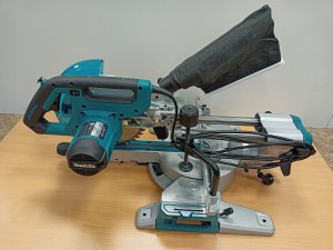 Ukośnica Makita SAW MITRE LS1110F 260MM 1450W 4