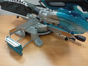 Ukośnica Makita SAW MITRE LS1110F 260MM 1450W 5