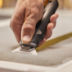 ToughBuilt Scraper and knife 2 in 1 + 5 spare blades ToughBuilt(r) 3