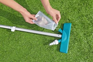 Bestway POOL CLEANING SET 58794 10