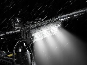 Carruzzo L8R LAMPKA ROWEROWA LICZNIK LCD 2 w 1     KLAKSON 49