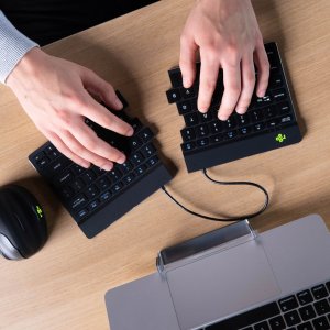 Klawiatura R-GO Tools Split Break (RGOSBUSWLBL) 4