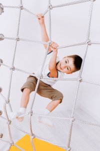 Małpiszon Słupek rozporowy z siatką do drabinki niebieski Kometa 2