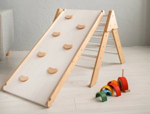 Małpiszon Domowy plac zabaw trójkąt Pikler Montessori niebiesko-kolorowy Moon LunaToys 33