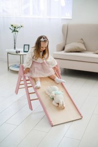 Małpiszon Domowy plac zabaw trójkąt Pikler Montessori biało-szary Moon LunaToys 16