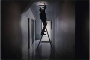 Latarka GP Latarka czołowa z czujnikiem ruchu 375lm, 110m, 4 tryby - GP DISCOVERY CHW54 10