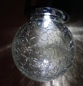 Aigostar  Szklana kulka zawieszana fi 5 cm lampka solarna chłodna z uchwytem Szklana kulka zawieszana fi 5 cm lampka solarna chłodna z uchwytem 7