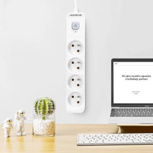 Aigostar  Francuski przedłużacz 4-gniazdowy z wyłącznikiem biało-szary 3m Francuski przedłużacz 4-gniazdowy z wyłącznikiem biało-szary 3m 3