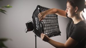Lampa studyjna Voigtlander Aputure Light Box 45 x 45 Softbox 13