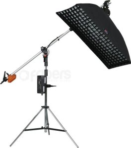 Lampa studyjna Aurora Studyjna lampa błyskowa Aurora Fusion Boom 600 5