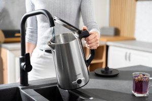 Czajnik First Metalowy czajnik 1,7 l FA-5407-5 5