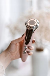 Beautifly Beautifly B-Glossy blush beadatinė mezoterapija 9