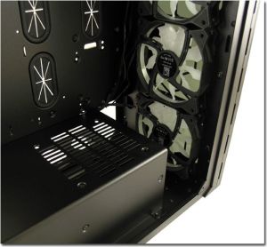 Obudowa LC-Power 991B Lighthouse (LC-991B-ON) 13