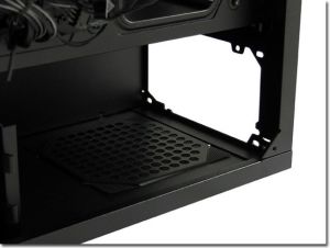 Obudowa LC-Power 991B Lighthouse (LC-991B-ON) 15