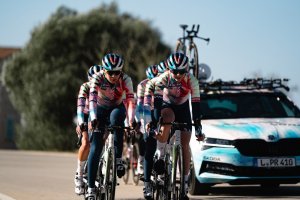 Giro Kask szosowy GIRO ARIES SPHERICAL MIPS Rozmiar kasku: S(51-55 cm), Wybierz kolor: Matte Coal Space Green 22