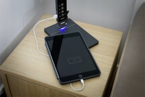 Maximex Lampka stołowa, 3 barwy światła 2