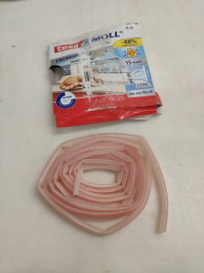 Tesa TESA 05417-200. Produktfarbe: Transparent, Material: Silikon, Haltbarkeitsdauer (max.): 15 Jahr(e). Länge: 6 m, Spaltdichtung (min.): 7 mm, Spaltdichtung (max.): 9 mm (05417-00200-00) 10