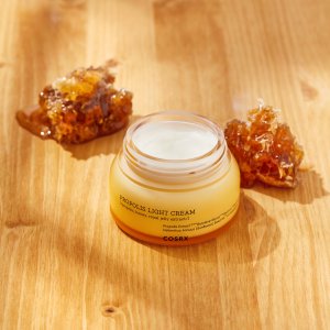 CosRx Proplis Light Cream Delikatny krem na bazie ekstraktu z propolisu 65ml 3