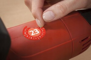 AVERY Avery 6946-2023, Red, Round, Permanent, White on red, Vinyl, 3 cm 6