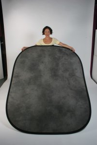 Lastolite Tło Plain 1.8x2.15m z Biało/Czarnym trenem 2