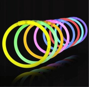 PrzydaSie Światło Chemiczne Bransoletki Świecące Pałeczki 3