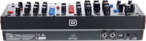 Behringer Behringer MODEL D Syntezator analogowy 9