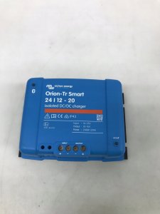 Ładowarka Victron Energy Victron Energy Konwerter Orion-Tr Smart 24/12-20A Isolated DC-DC charger 8